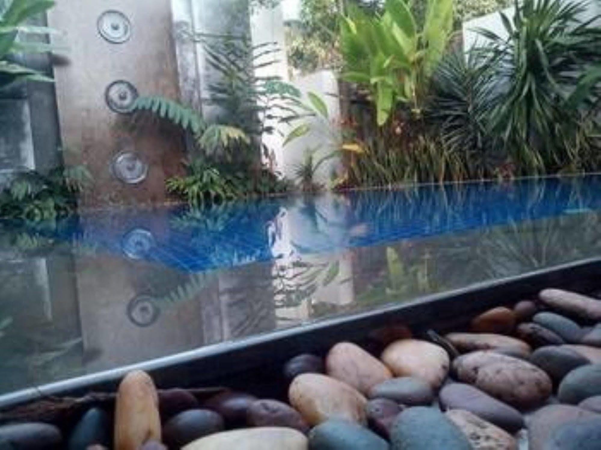 The Gallery Boutique Hotel Siem Reap Buitenkant foto